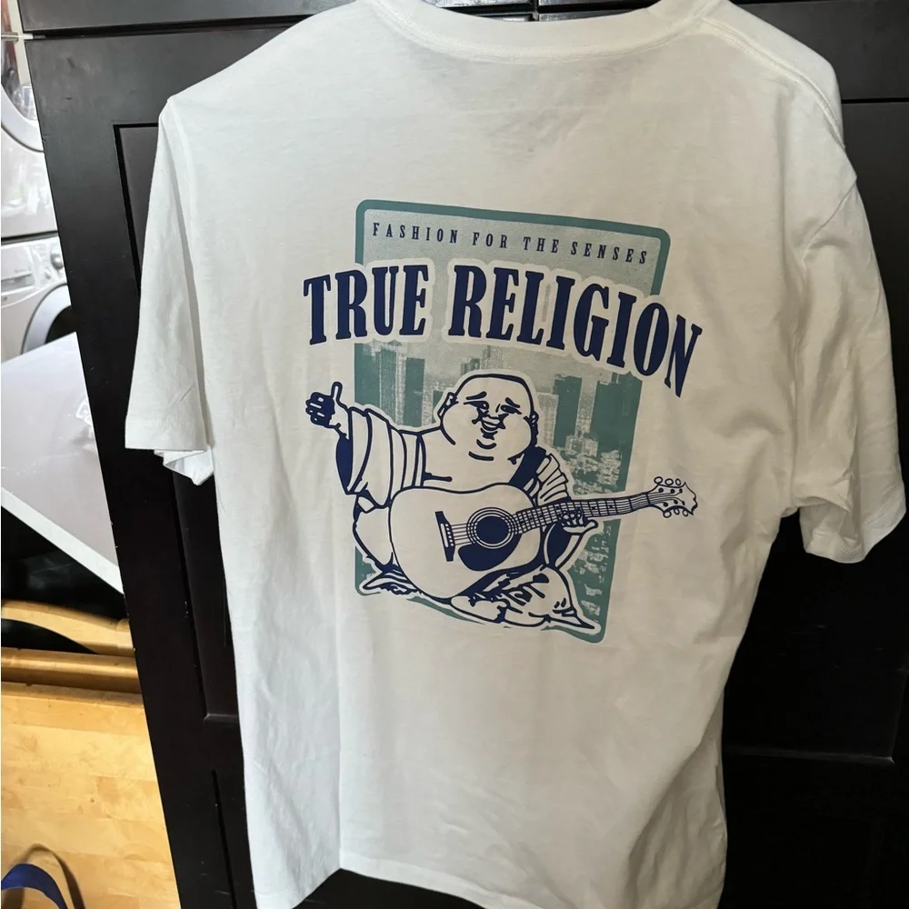 New True Religion T-Shirt Size XL